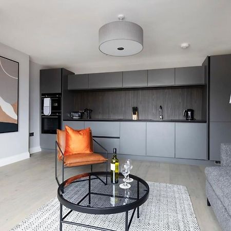 Dragon Suites - City Centre Castle View 1 Bed Apartment Единбург Екстер'єр фото
